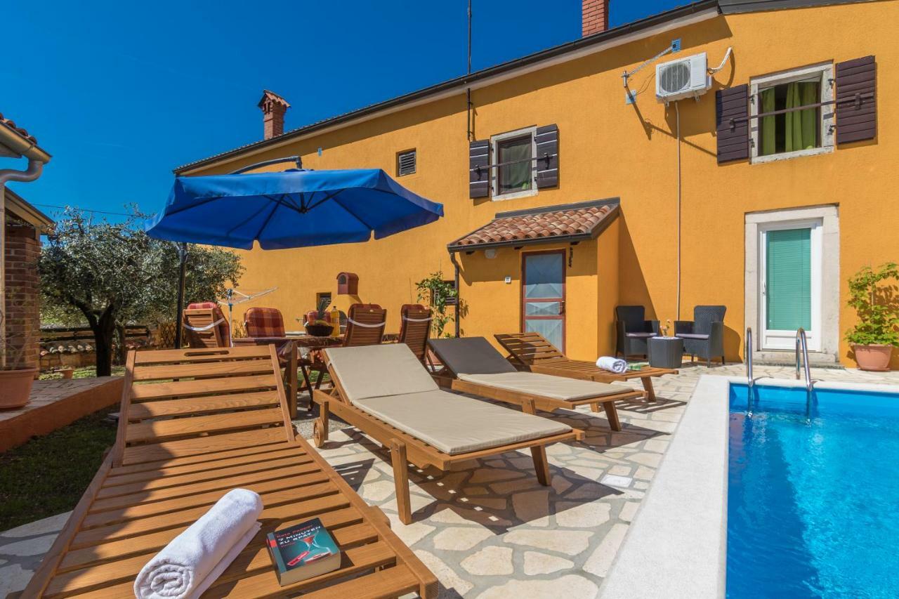 Apartmani Zikovic Porec Ngoại thất bức ảnh